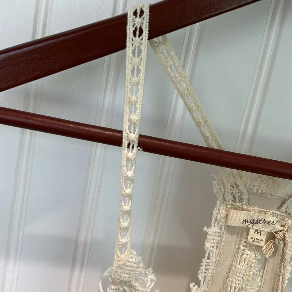 Mystree Racer Back Crochet Top - Picture 7 of 9